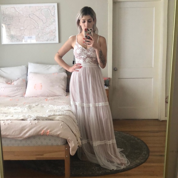 elenora white embroidered maxi dress